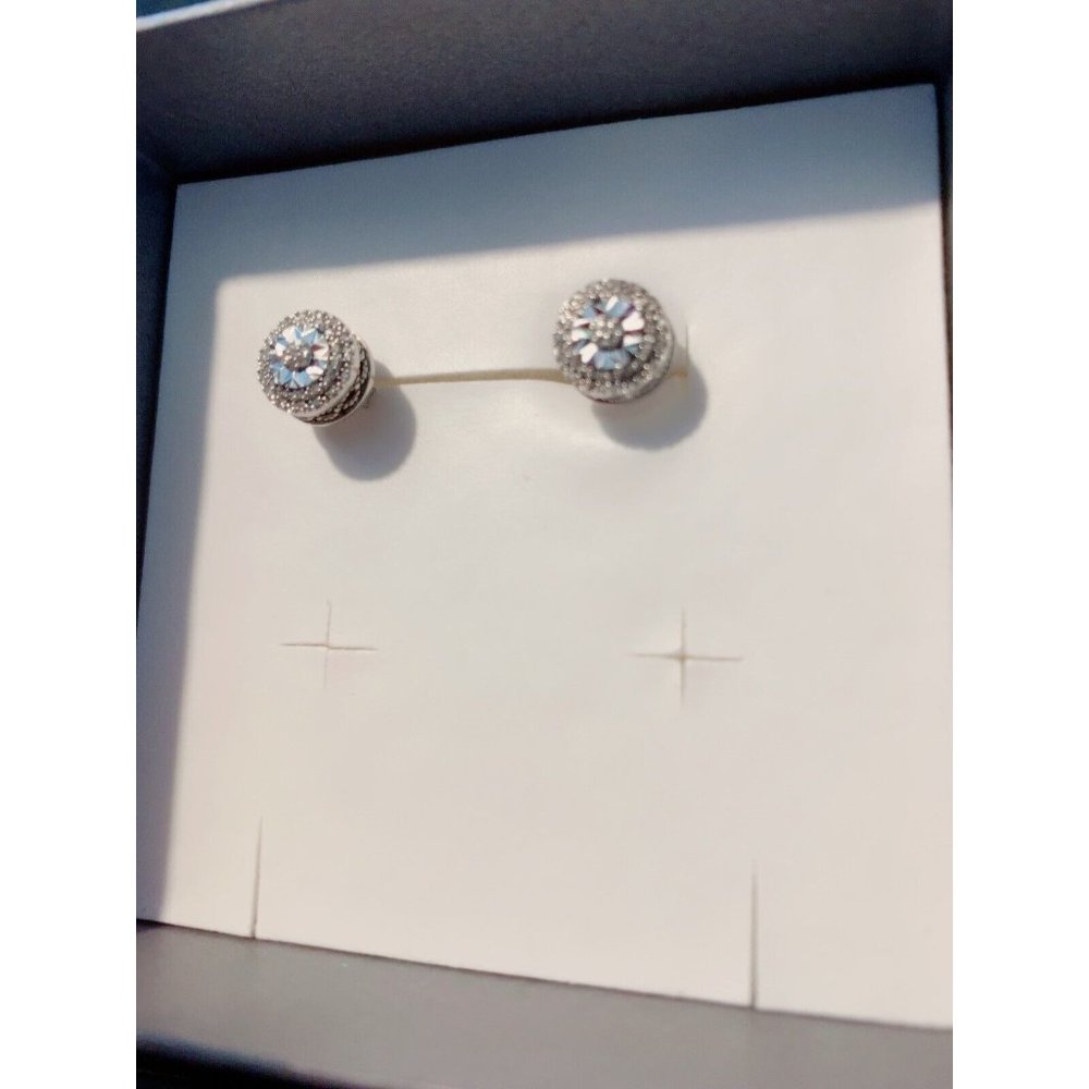 925 Sterling Silver .10ct Geniune Diamond Miracle-Set Stud Earrings Roun… - Picture 5 of 7